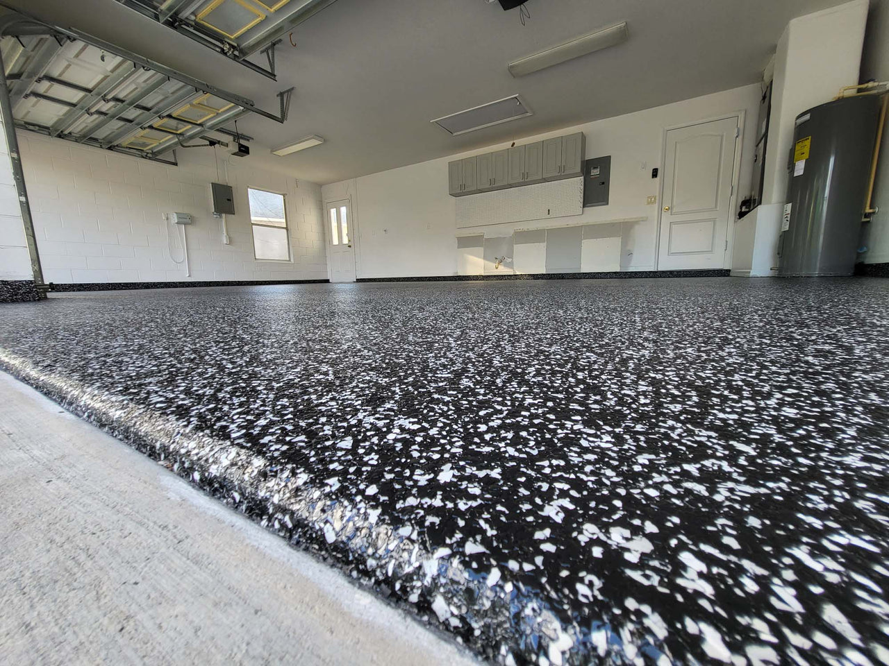 Full Flake Floor (Bundle)