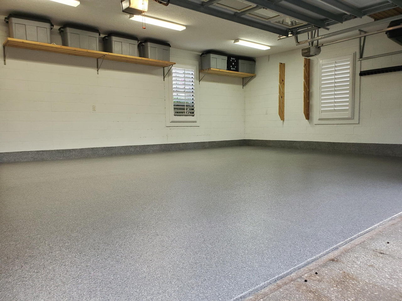 Stone Coat Epoxy Flake Flooring Kit - 1 Car Garage - 290 sq. ft.